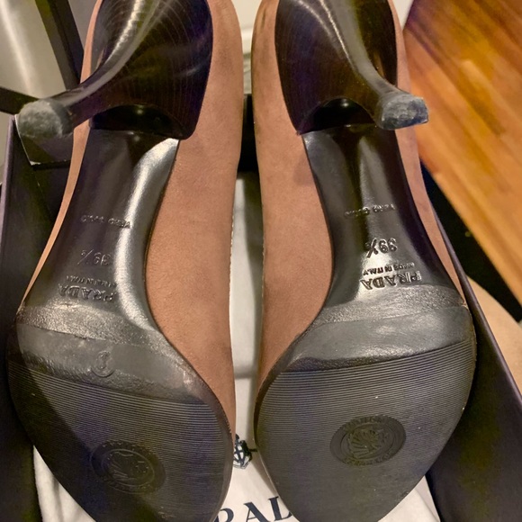 Prada brown suede shoes - Picture 5 of 6